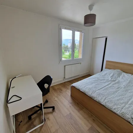 Spacieux 3ch Proches Campus Διαμέρισμα